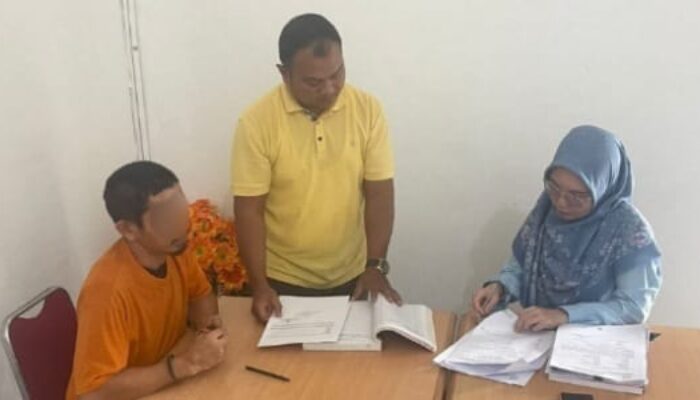 Polsek Tualang Limpahkan Kasus Persetubuhan Anak ke Kejari Siak, Tersangka Resmi Ditatahan