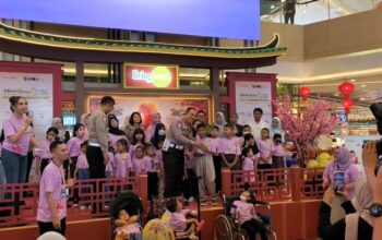 Polisi dan YKAKI Bersatu, Tumbuhkan Optimisme Anak Pejuang Kanker