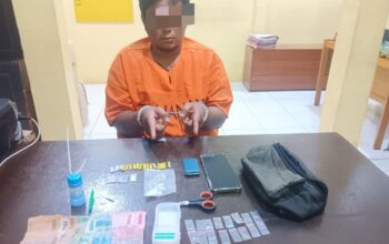 Tunggu Pembeli di Rumah Kosong, Pengedar Sabu Dibekuk Polsek XIII Koto Kampar