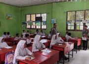 Sambut Peresmian Jembatan Merah Putih, Polres Kampar Latih Public Speaking Siswa SD