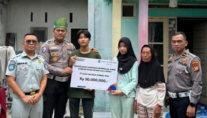 Viral Laka Maut di Pekanbaru–Taluk Kuantan, Polisi dan Jasa Raharja Bantu Keluarga Korban